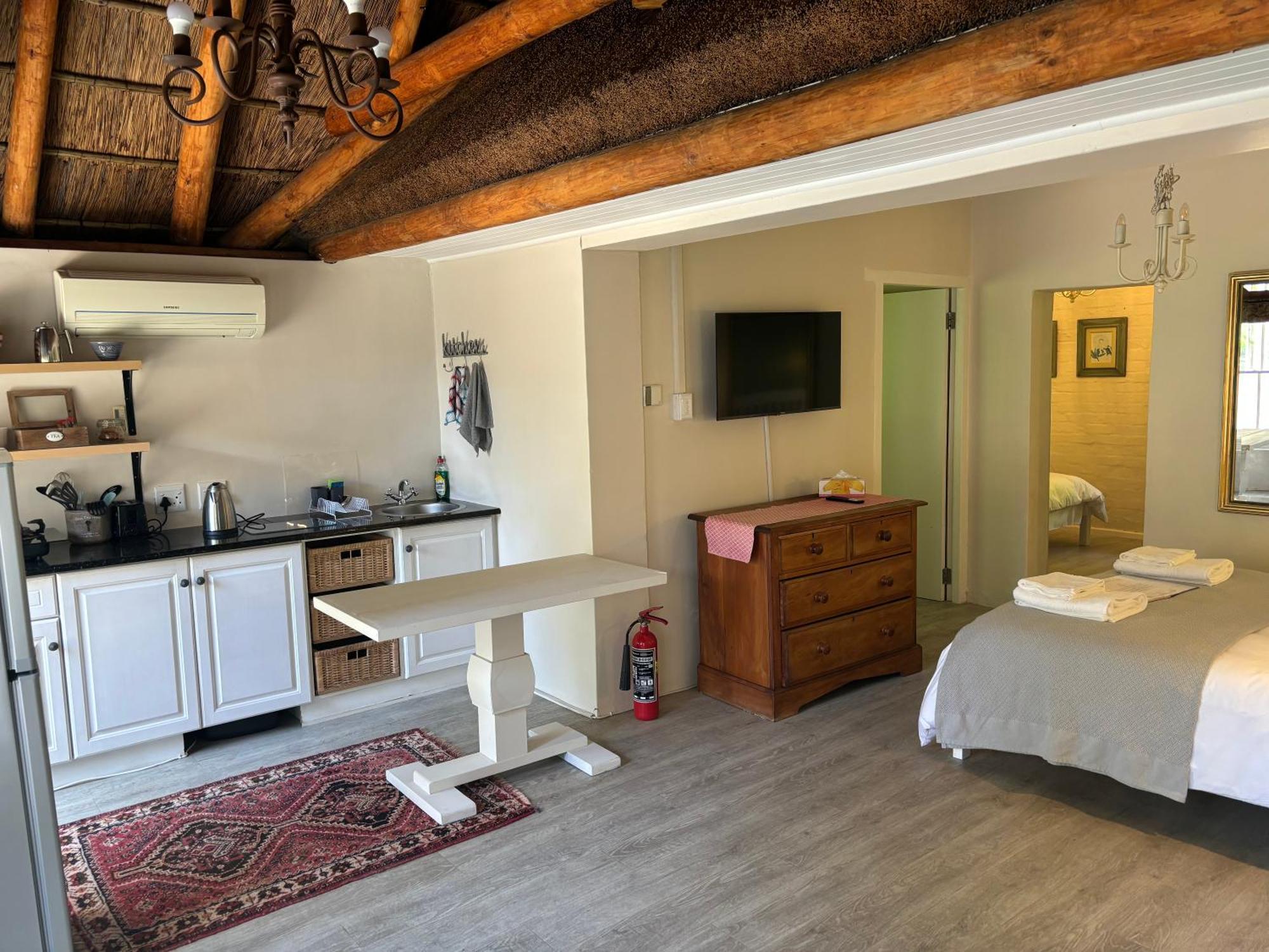 In The Vine Country Manor Guesthouse Stellenbosch Ngoại thất bức ảnh