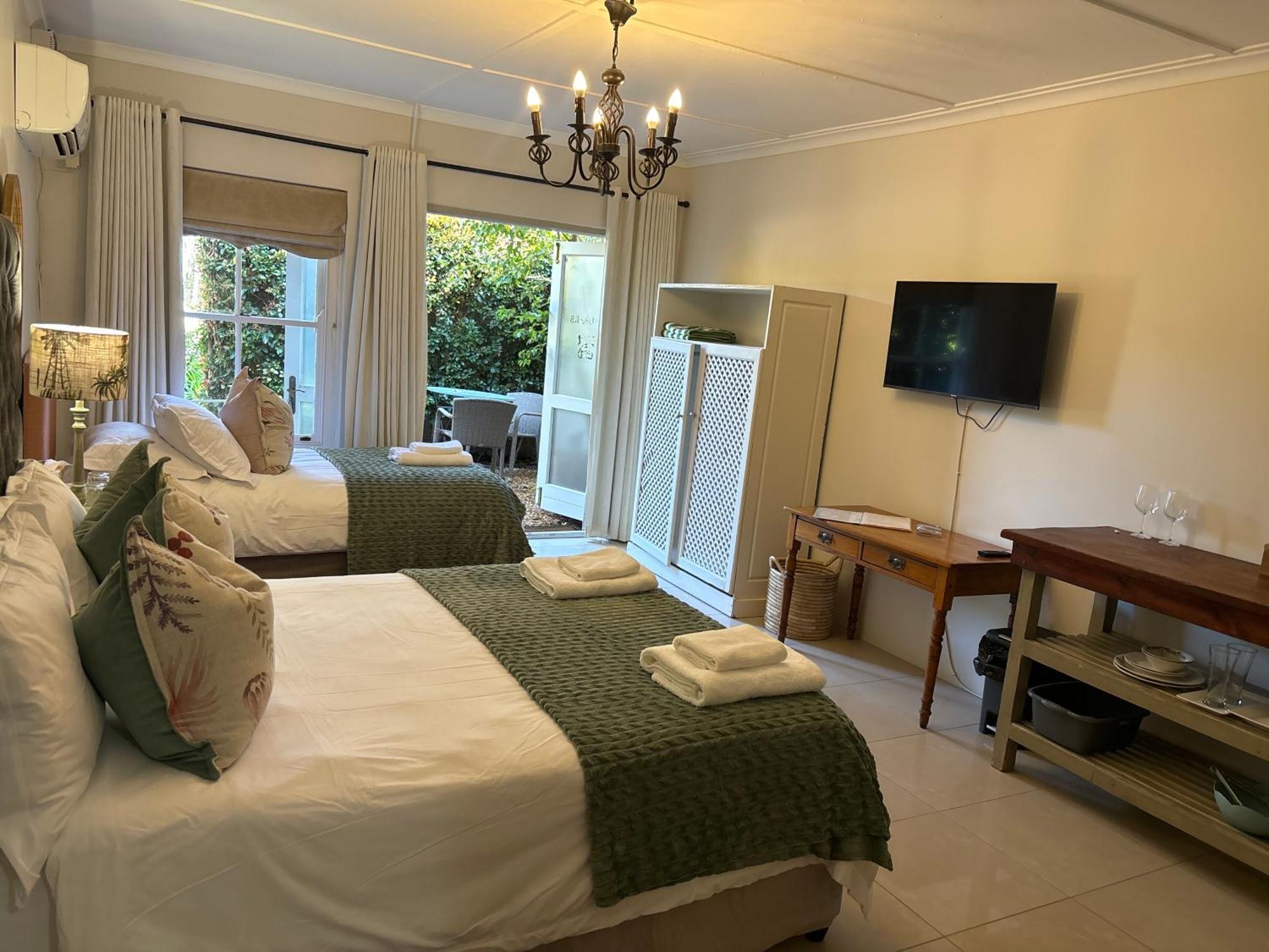 In The Vine Country Manor Guesthouse Stellenbosch Ngoại thất bức ảnh