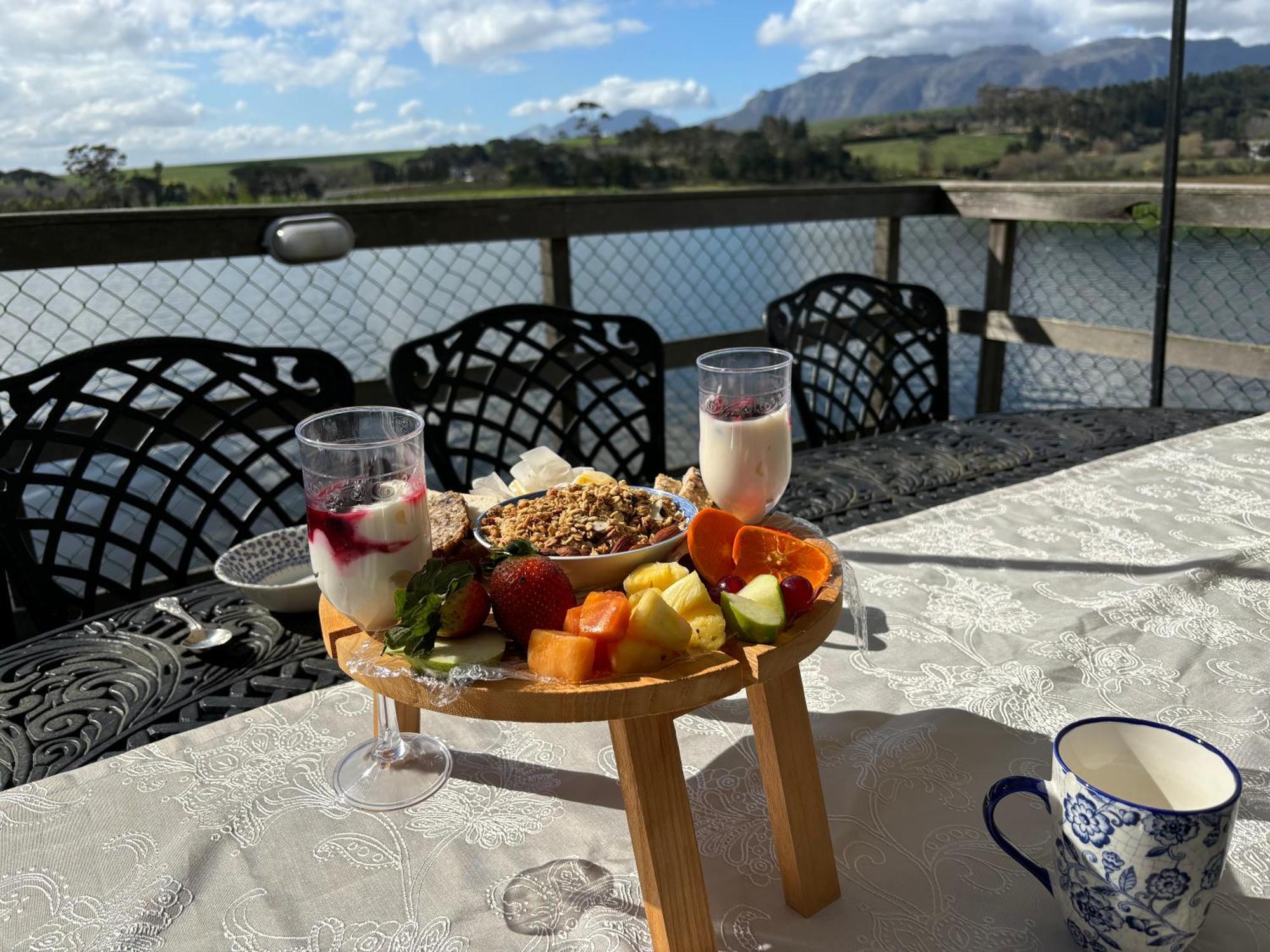 In The Vine Country Manor Guesthouse Stellenbosch Ngoại thất bức ảnh